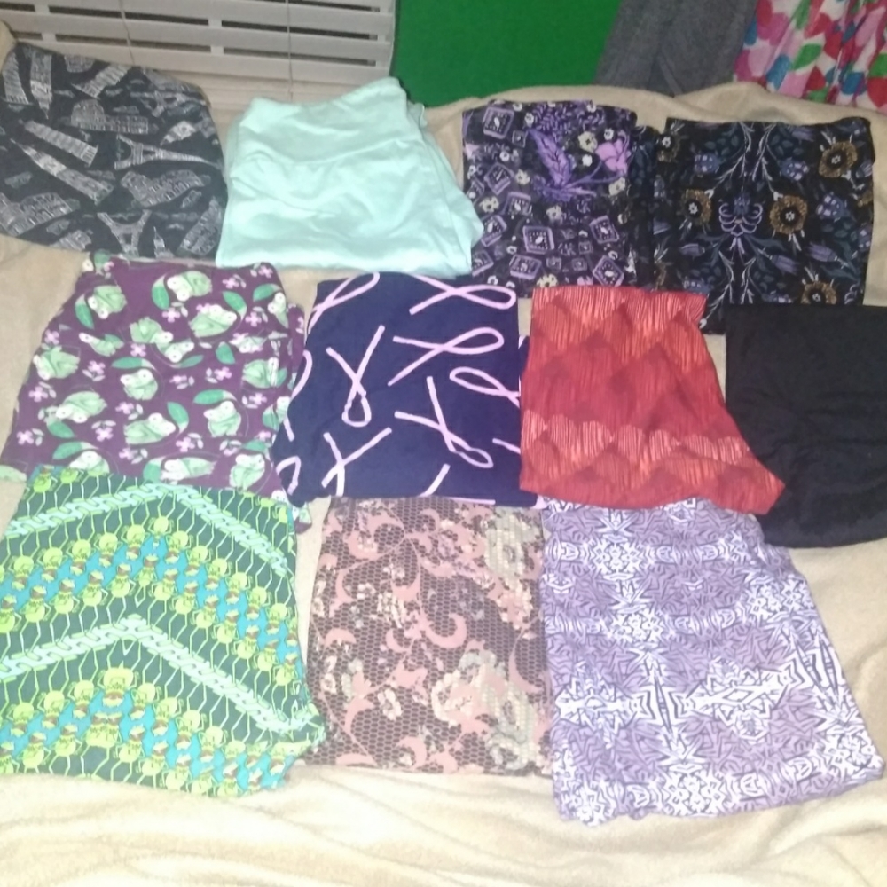 Lularoe, Maxi skirts, shirts off gray sarah